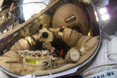 044.-ISS-40_EVA-2_j_Oleg_Artemyev